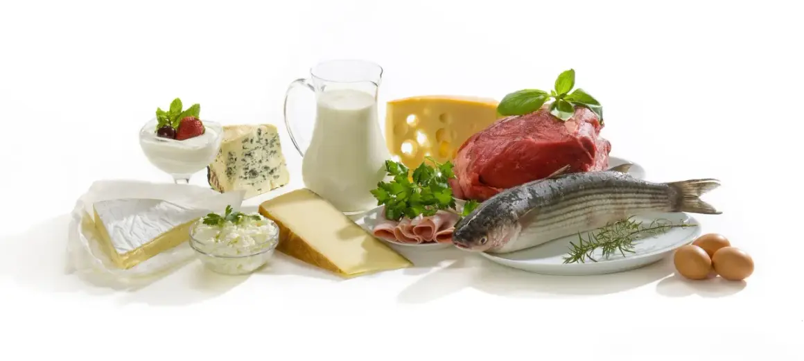 Produkty bogate w kwas linolowy właściwości: nabiał, mięso, ryby, jajka. Zdrowa dieta to podstawa.