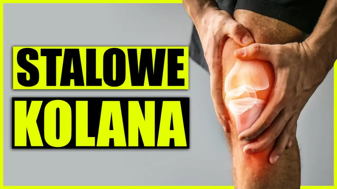 Ręce trzymające kolano, z widocznym zarysem kości. Napis "Stalowe Kolana" sugeruje, jak wzmocnić kolana.